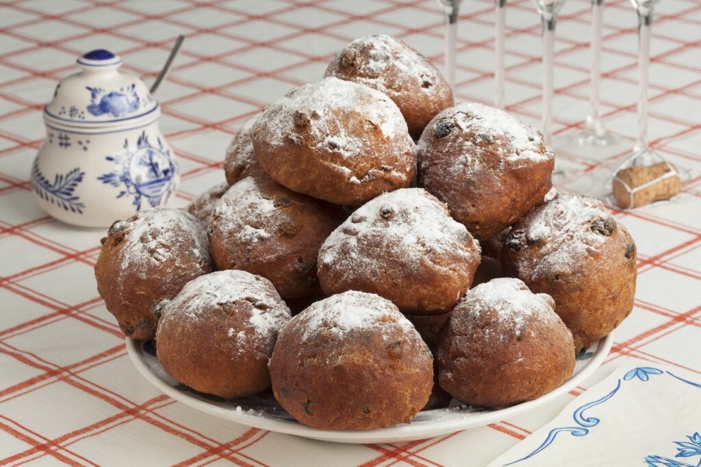 Oliebollen Recipe (Netherlands)